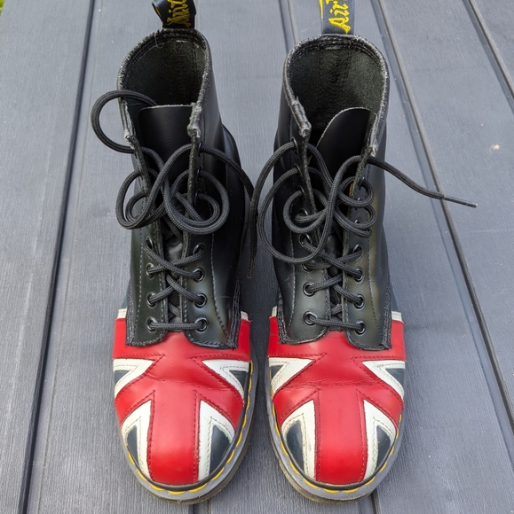 Dr Martens Boots Union Jack British Flag Unisex Men's 9 Women's 10 - Picture 12 of 15